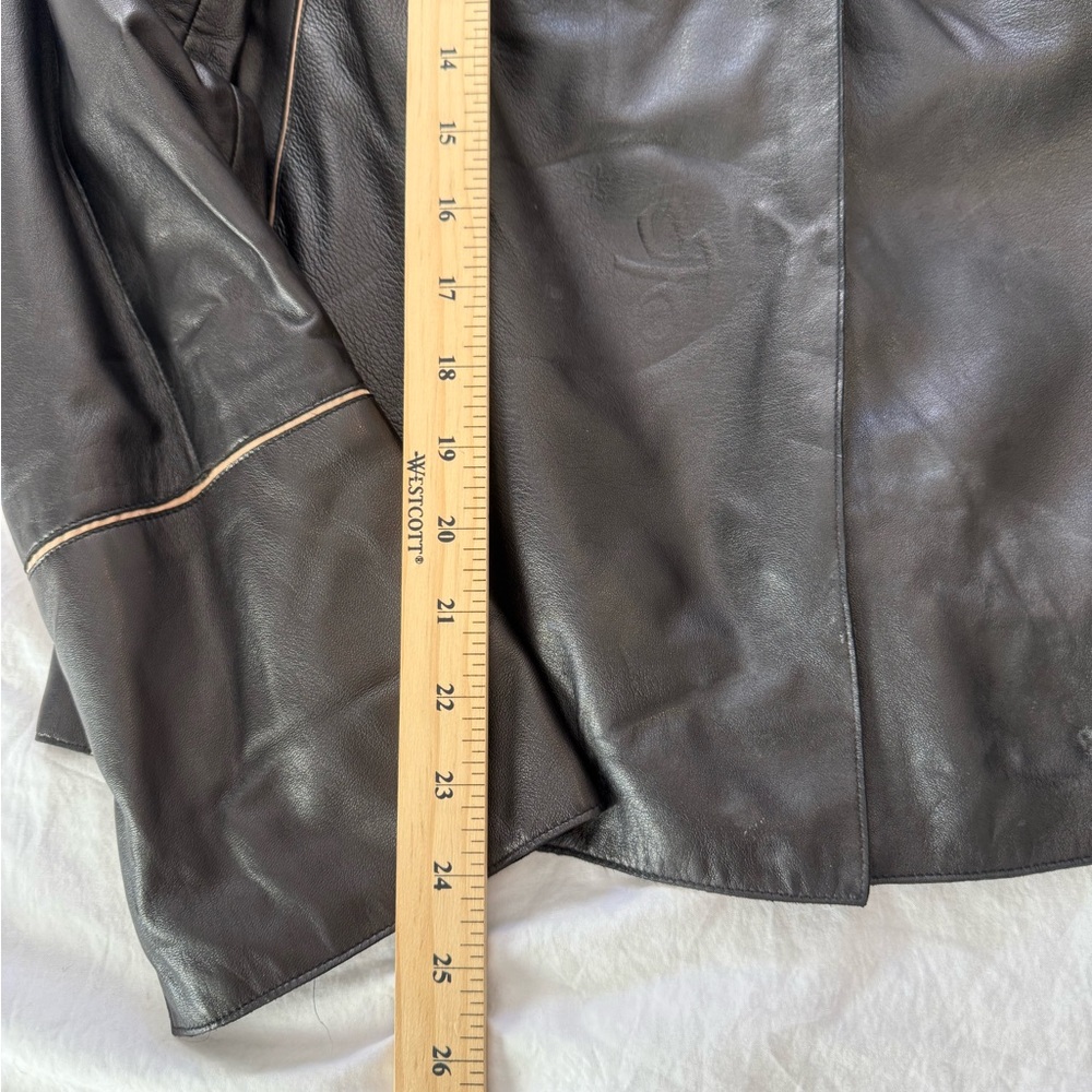 AKRIS Leather Single Button Blazer EUC C000 - Picture 3 of 10